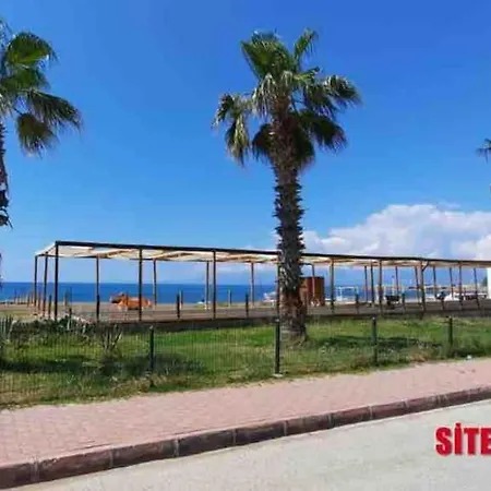 Flat Situated On Lara Lejlighed
